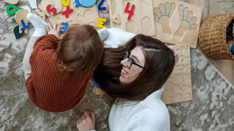 how-to-become-a-successful-nanny-annie-baby-monitor