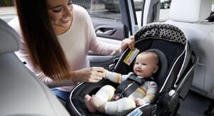 How to Loosen the Straps on a Graco Car Seat